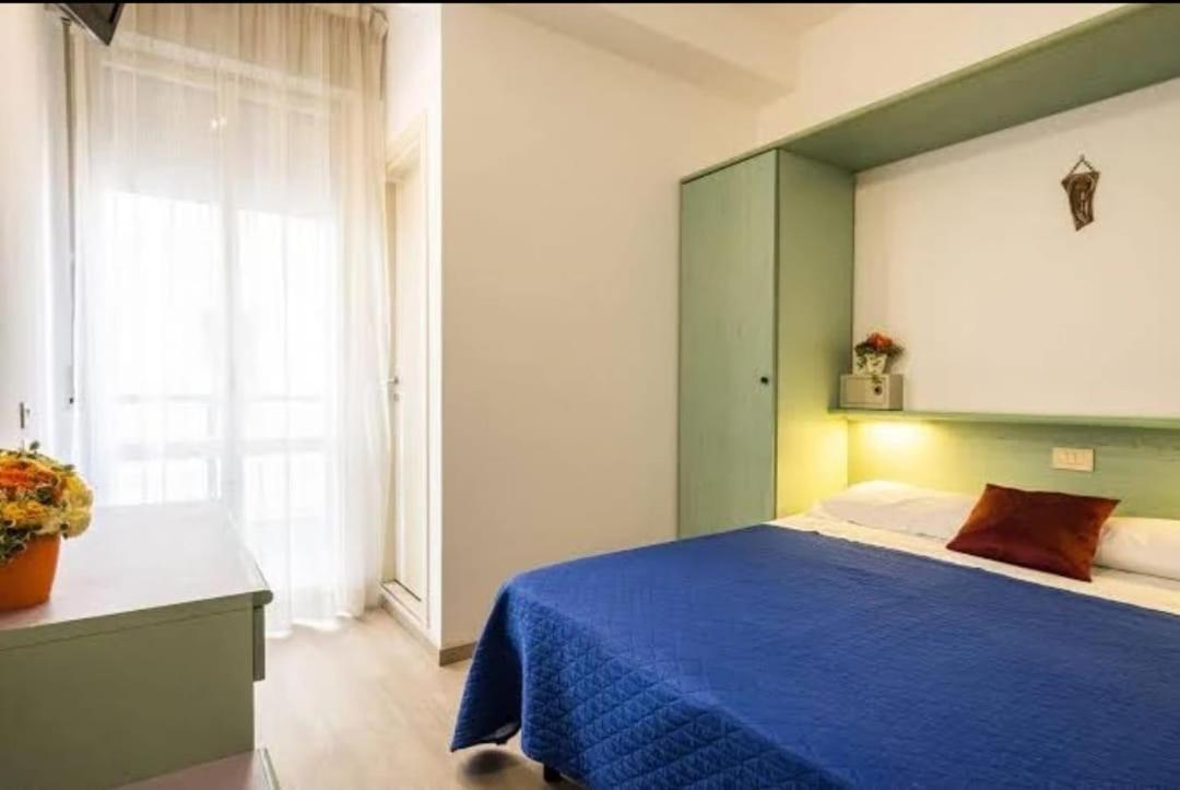 Hotel Sabbia D'Oro Rimini Exteriör bild