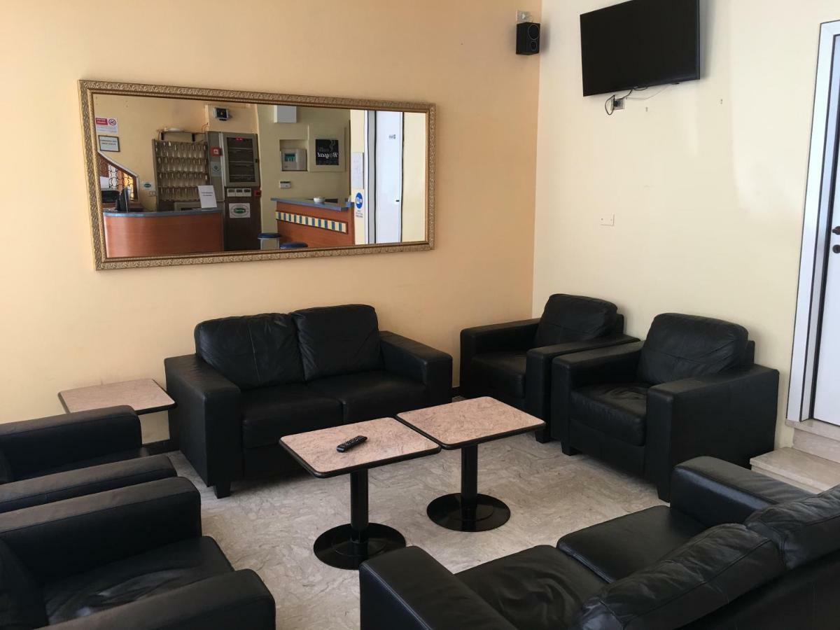 Hotel Sabbia D'Oro Rimini Exteriör bild
